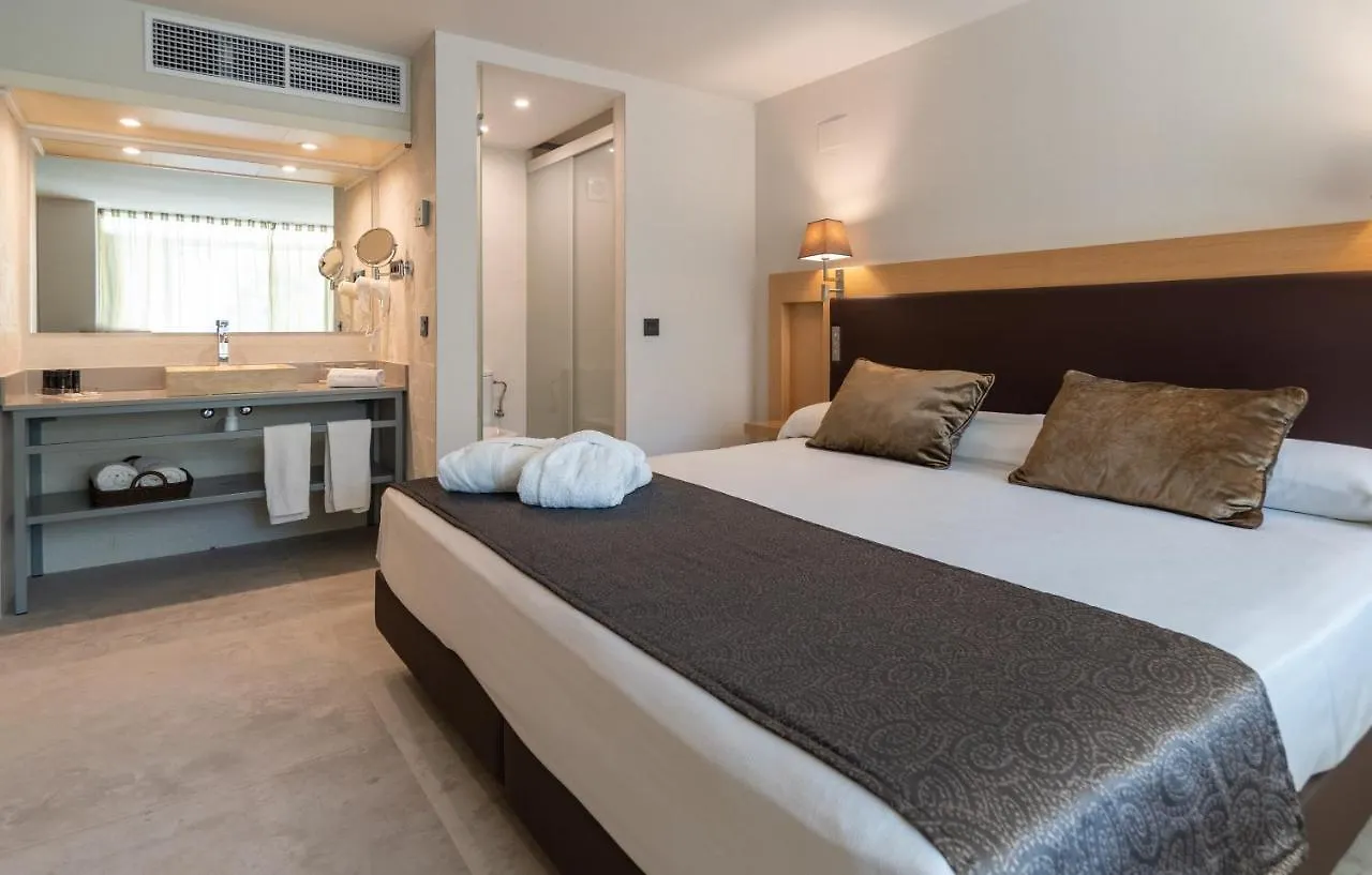 Gran Palas Hotel - Spa Incluido La Pineda
